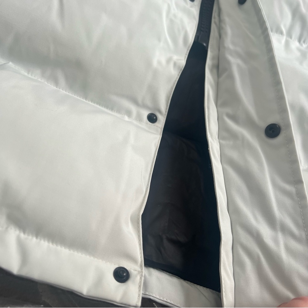 DKNY Long White Puffer Coat - Picture 6 of 11